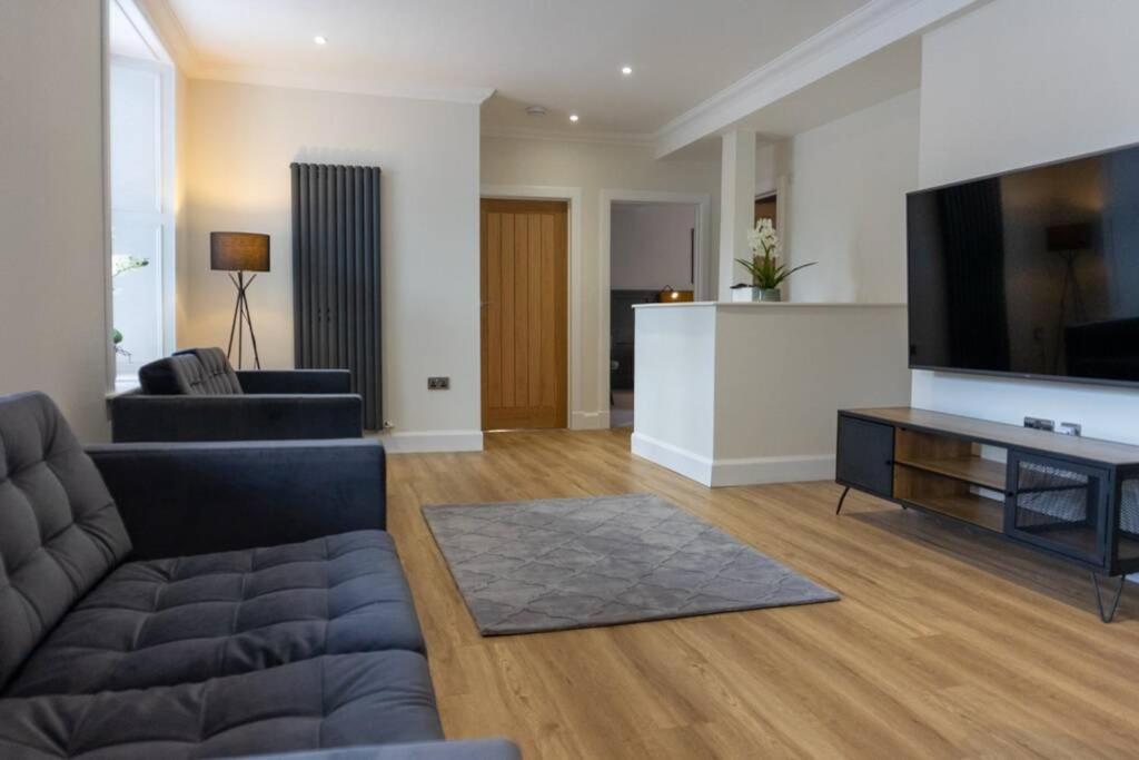 Argyle Square Apartment โอบาน ภายนอก รูปภาพ