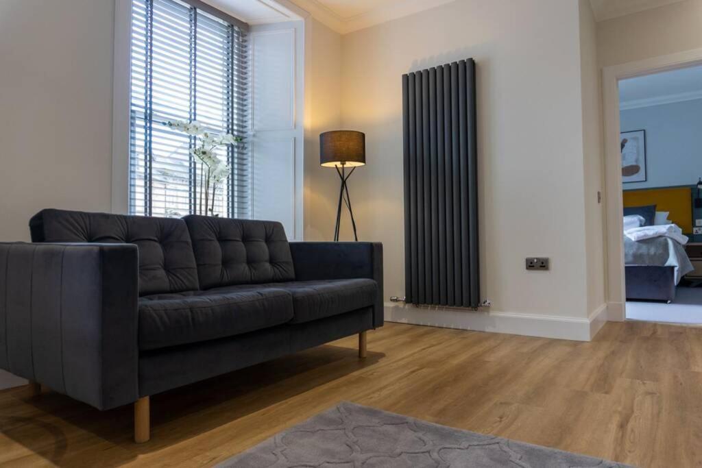 Argyle Square Apartment โอบาน ภายนอก รูปภาพ